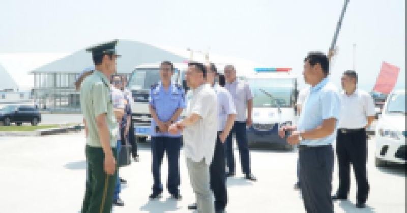 第28屆青島國際啤酒節(jié)現(xiàn)場(chǎng)指揮部運(yùn)行管理部組織開展“走進(jìn)啤酒城”觀摩活動(dòng)